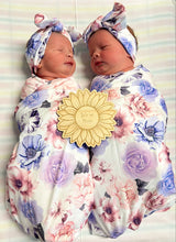 Load image into Gallery viewer, Hello World Sunflower Birth Announcement Disc
